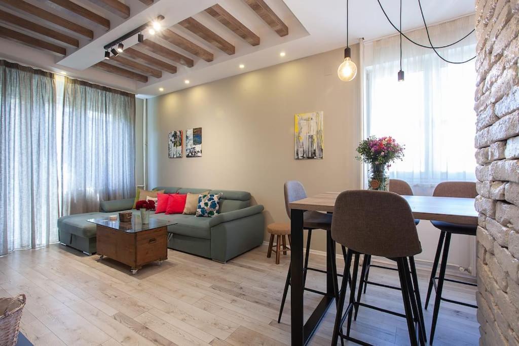 Mihajlovik Lux Apartment In Heart Of Skopje Exteriér fotografie